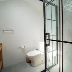 Club-e Hotel 4*