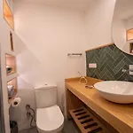 Club-e Hotel 4*
