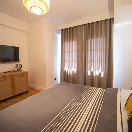 فندق Club-e فتحية