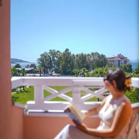 Club-e Otel Fethiye