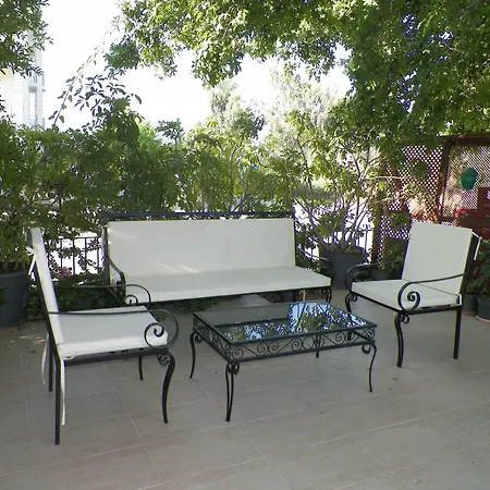 Club-e 3* فتحية