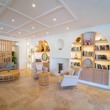 فندق Club-e فتحية