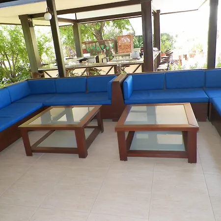 Hotel Club-e 4*