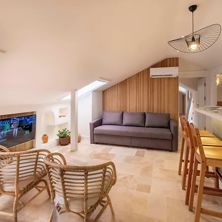 Hotel Club-e 4*